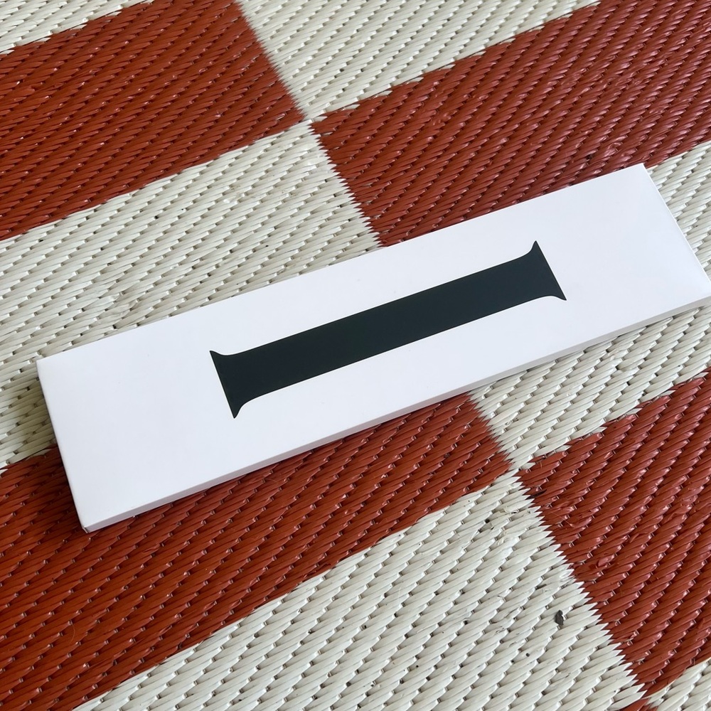 Apple Cypress Green Solo Loop Watch Band